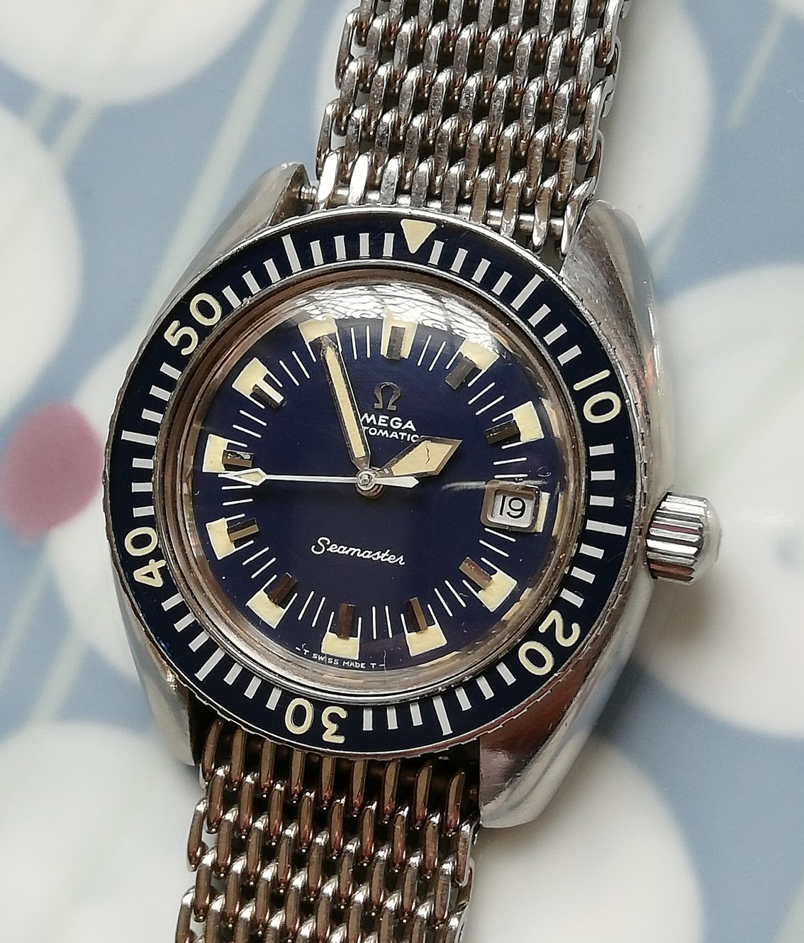 omega deep blue seamaster 120